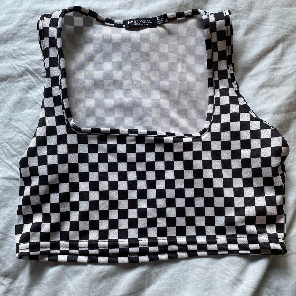 Cropped tank